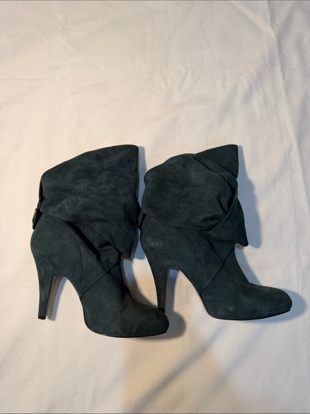 Ruche-Detail Fold-Over Suede Ankle Boots in Dark Green
